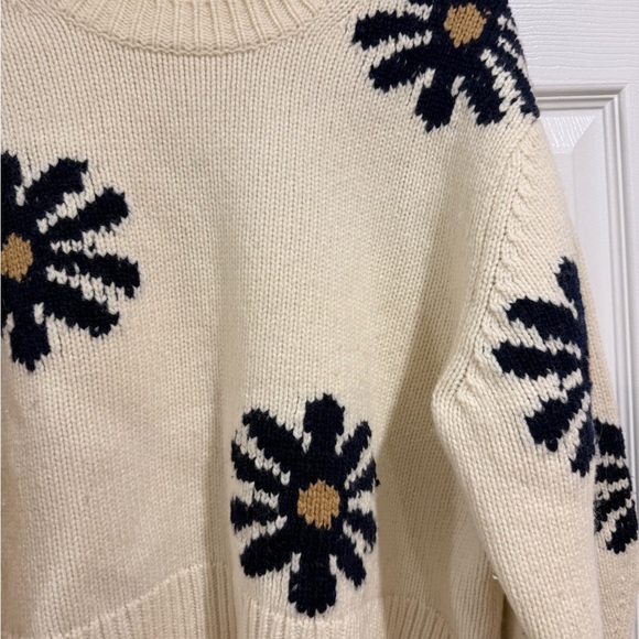 Sandro Cream and Black Floral Sweater - Picture 4 of 5